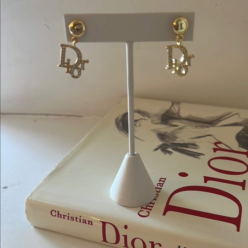 DIOR Gold Crystal Earrings 1”